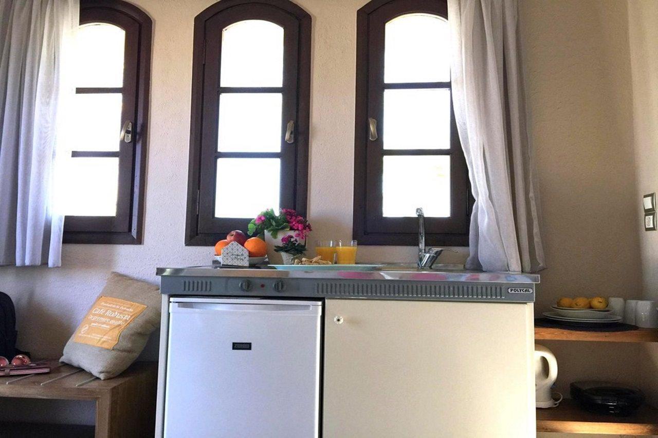 Evangelos Apartments Платаньяс Экстерьер фото